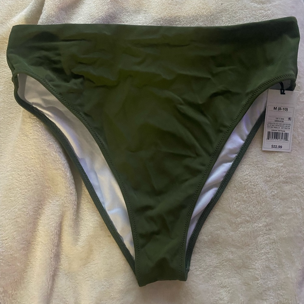 new with tags medium high waisted bottoms!